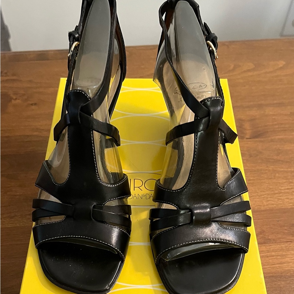 Circa Joan & David Leather Elegant Black Women's Sandals Size 7